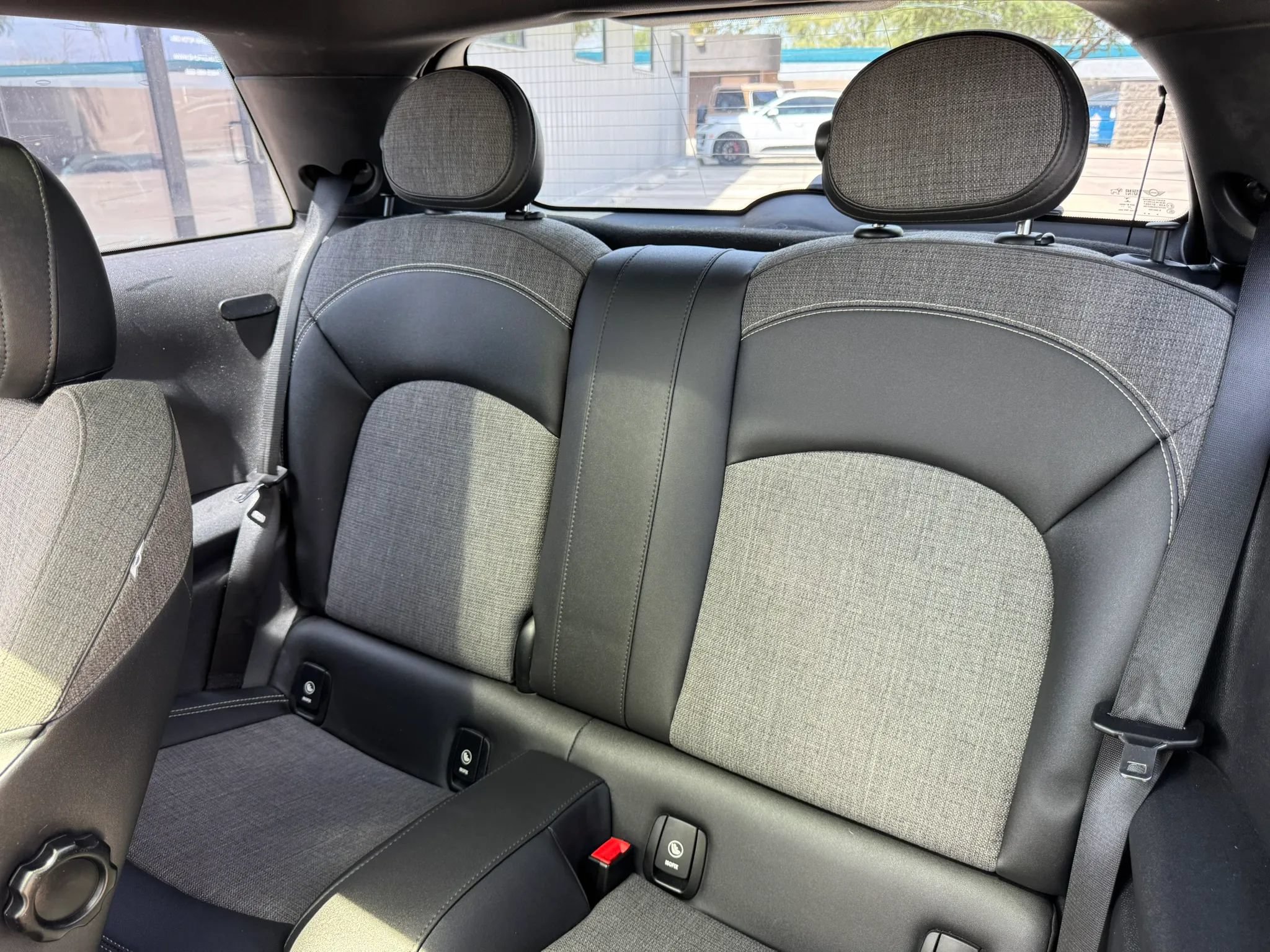 Used 2014 MINI Cooper S FWD image 28