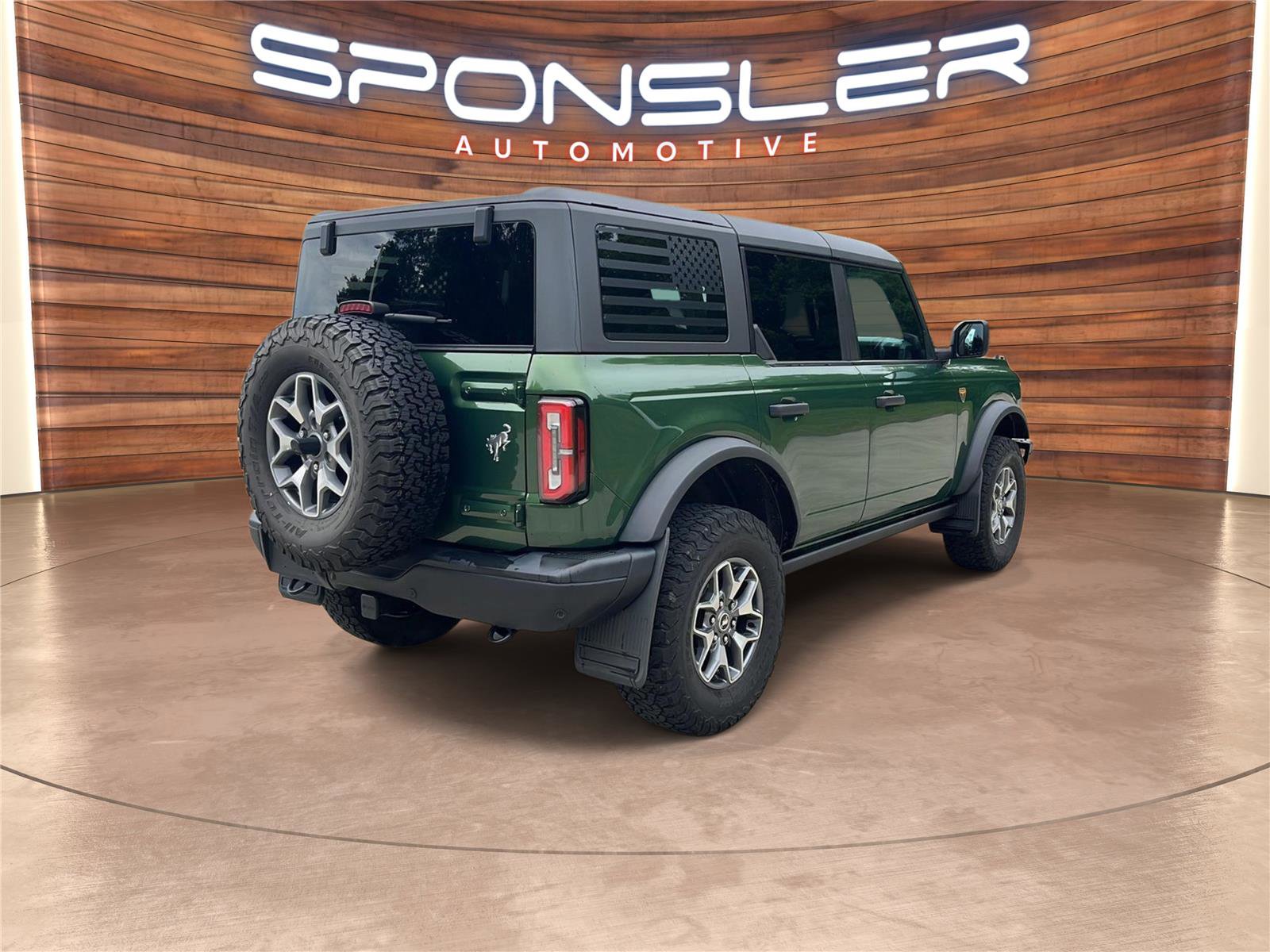 Used 2022 Ford Bronco Badlands AWD/4WD image 7