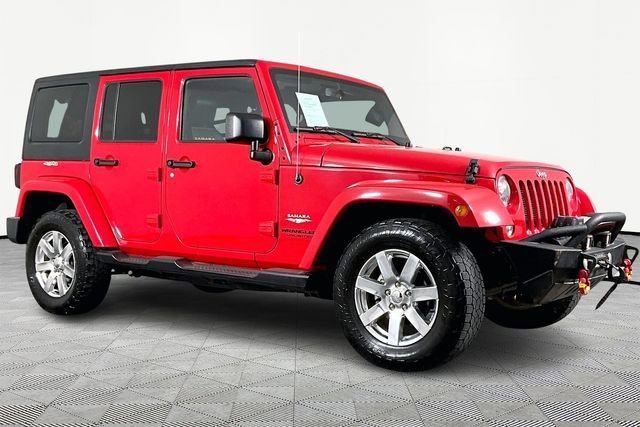 Used 2015 Jeep Wrangler Unlimited Sahara w/ Connectivity Group image 3