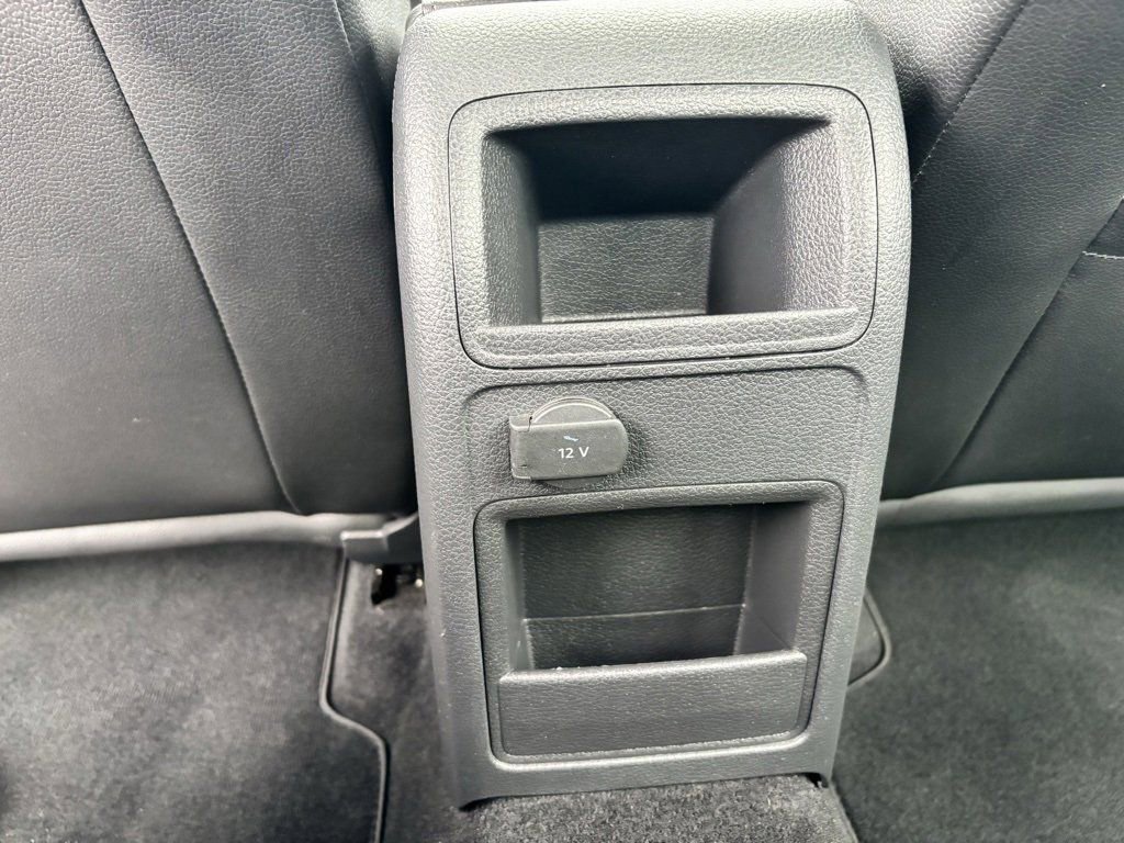 Used 2016 Volkswagen Jetta SEL image 13