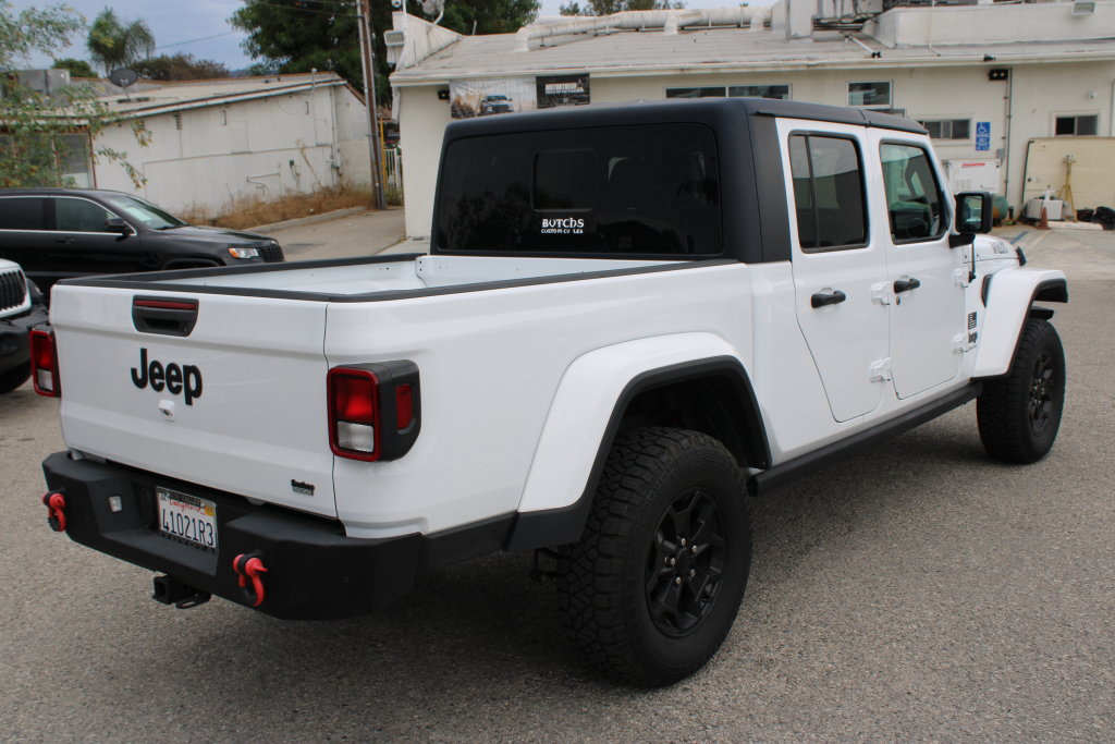 Used 2021 Jeep Gladiator Sport AWD/4WD image 4