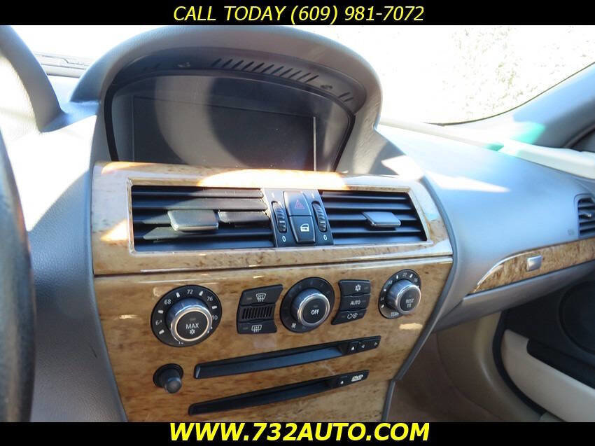 Used 2005 BMW 645Ci Convertible image 11