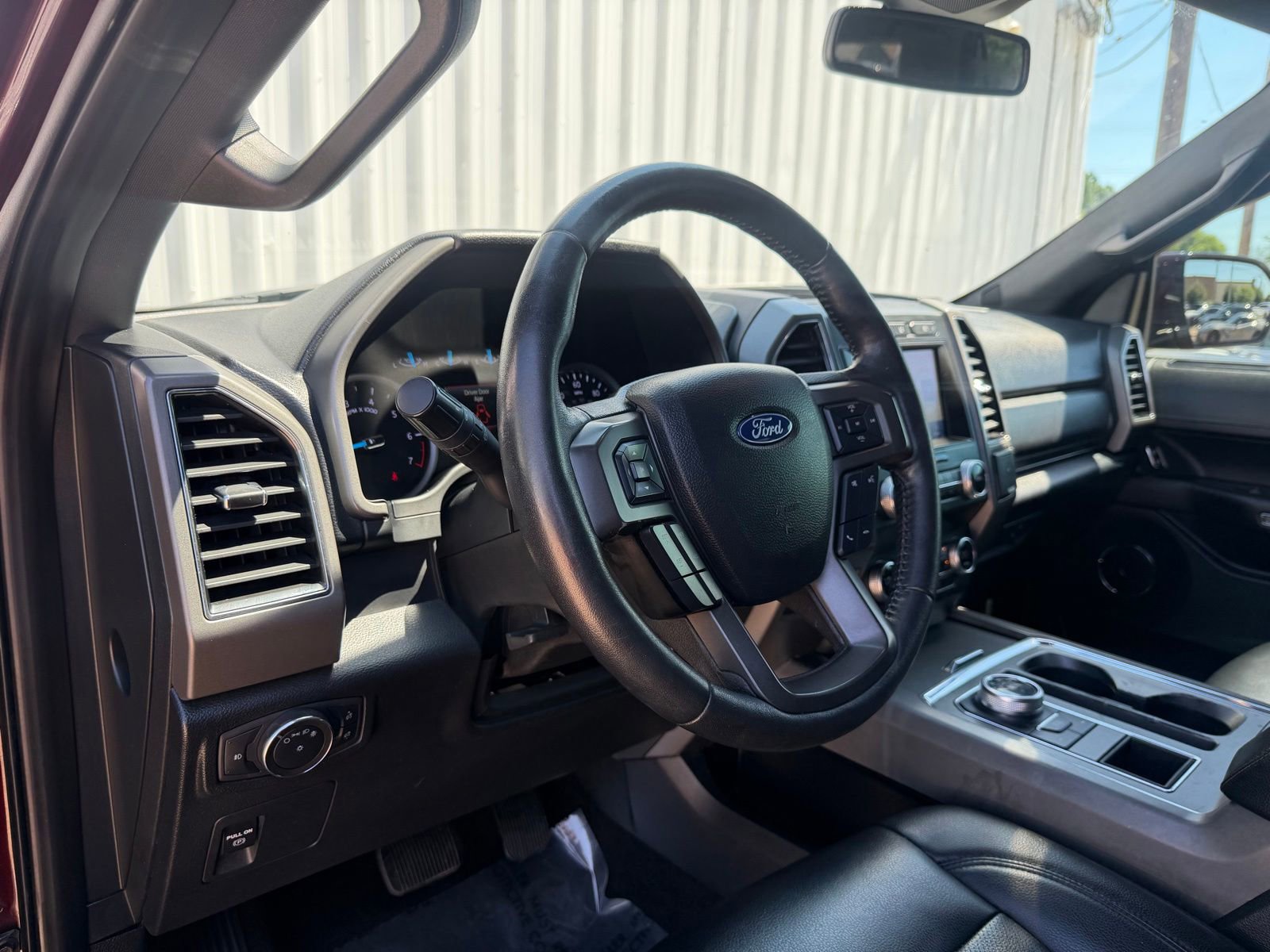 Used 2020 Ford Expedition Max XLT w/ Equipment Group 201A RWD image 11