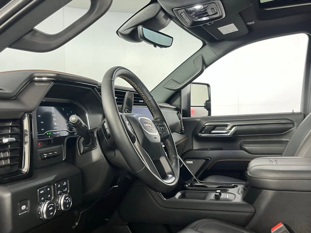 Used 2024 GMC Sierra 3500 AT4 w/ AT4 Premium Plus Package image 22