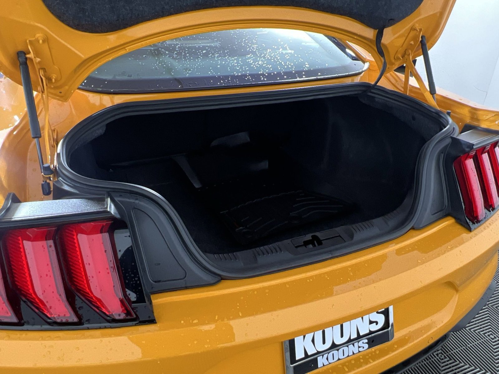 Used 2019 Ford Mustang Coupe w/ Equipment Group 101A image 26