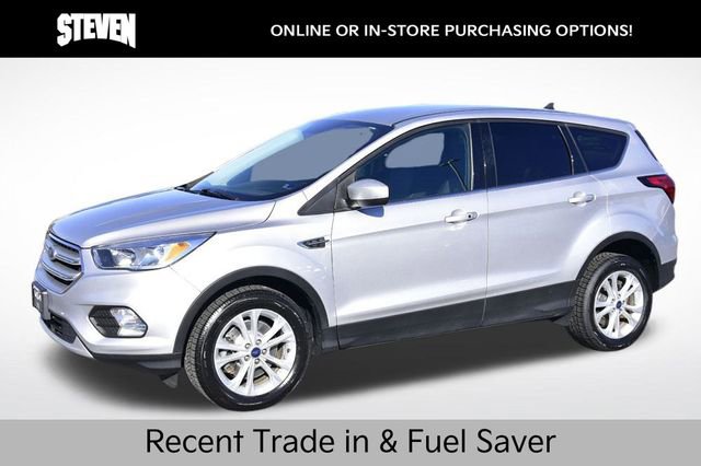 Used 2019 Ford Escape SE image 1