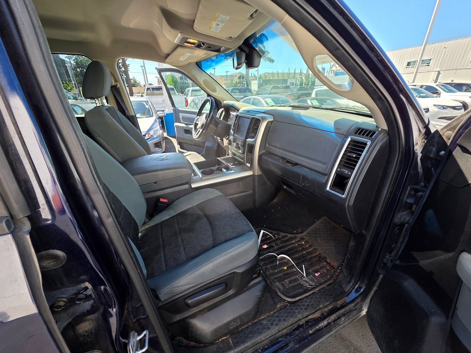 Used 2013 RAM 1500 Classic SLT w/ Remote Start & Security Group AWD/4WD image 15