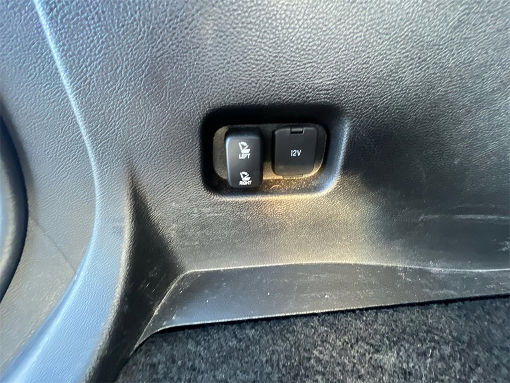 Used 2024 Ford Edge Titanium image 31