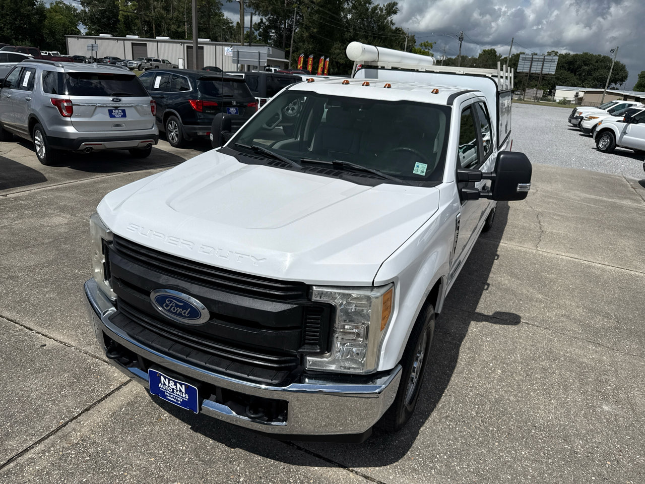 Used 2017 Ford F250 XL w/ Power Equipment Group image 11