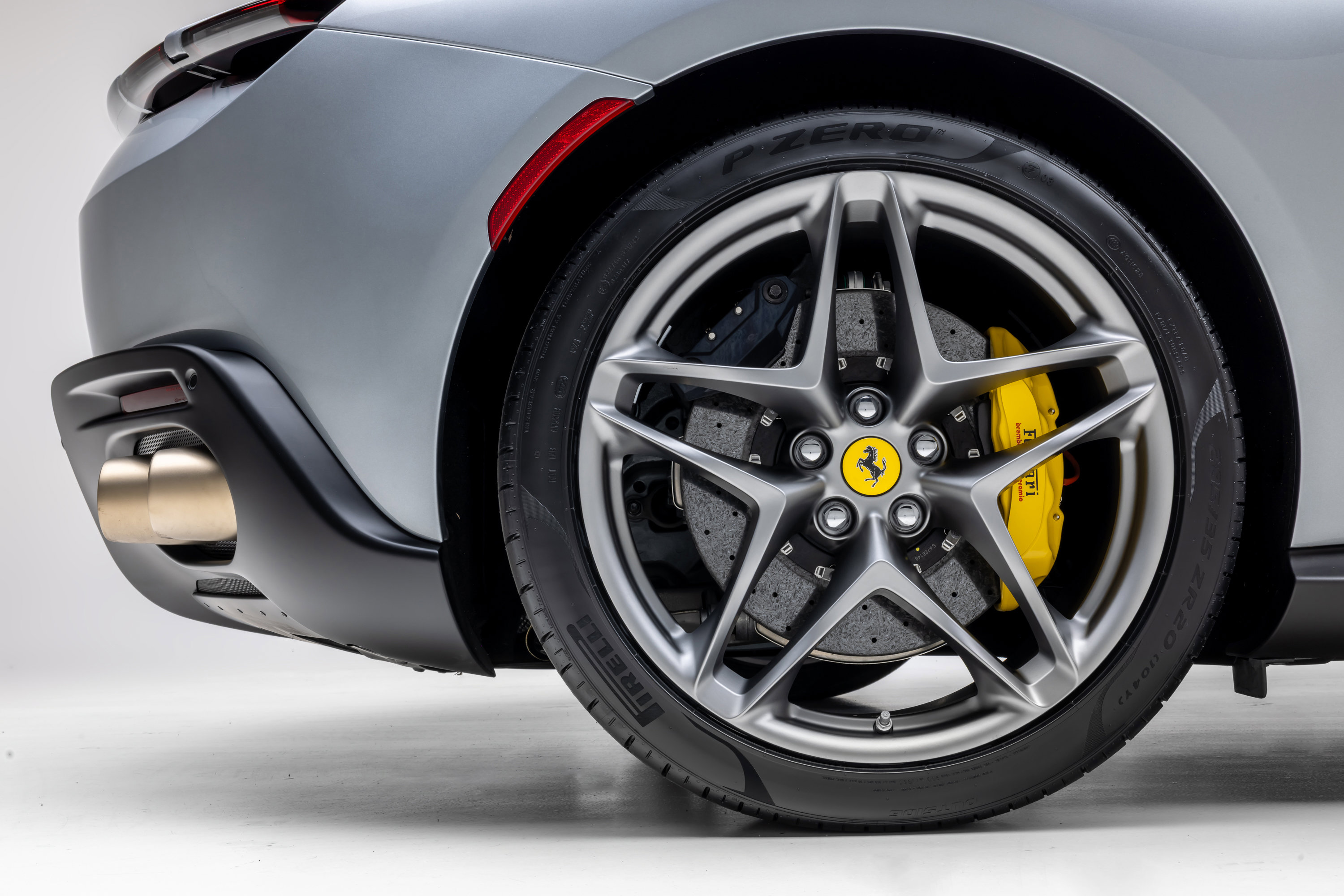 Used 2023 Ferrari Roma RWD image 84