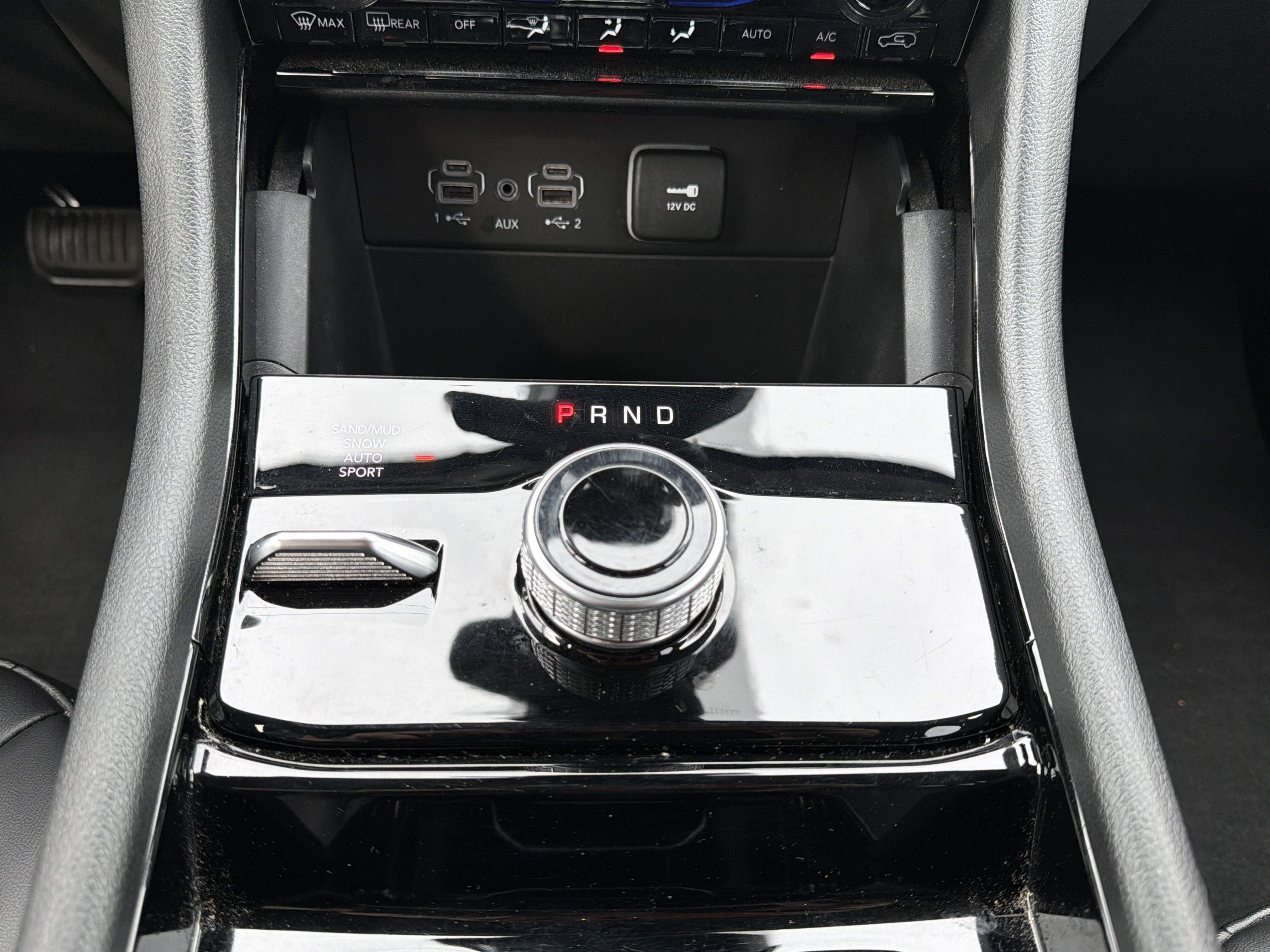 Used 2023 Jeep Grand Cherokee Limited AWD/4WD image 14
