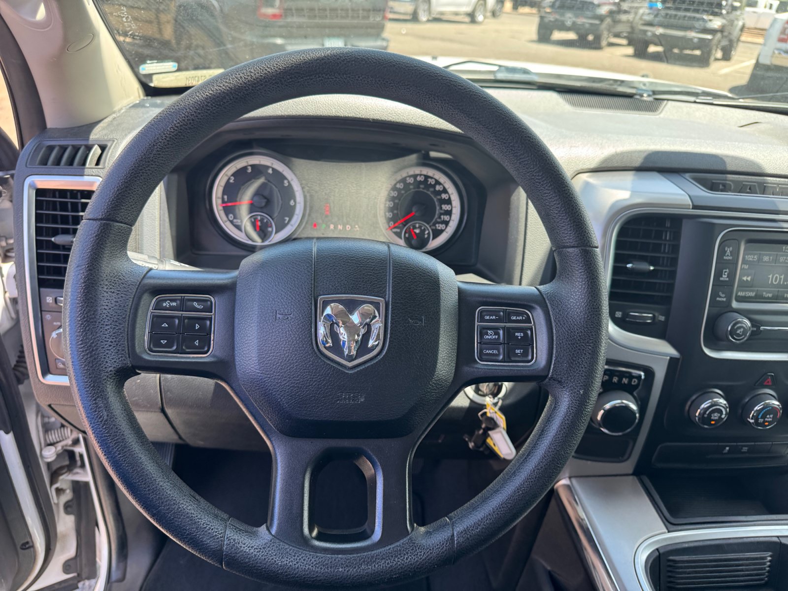 Used 2017 RAM 1500 Classic SLT RWD image 18