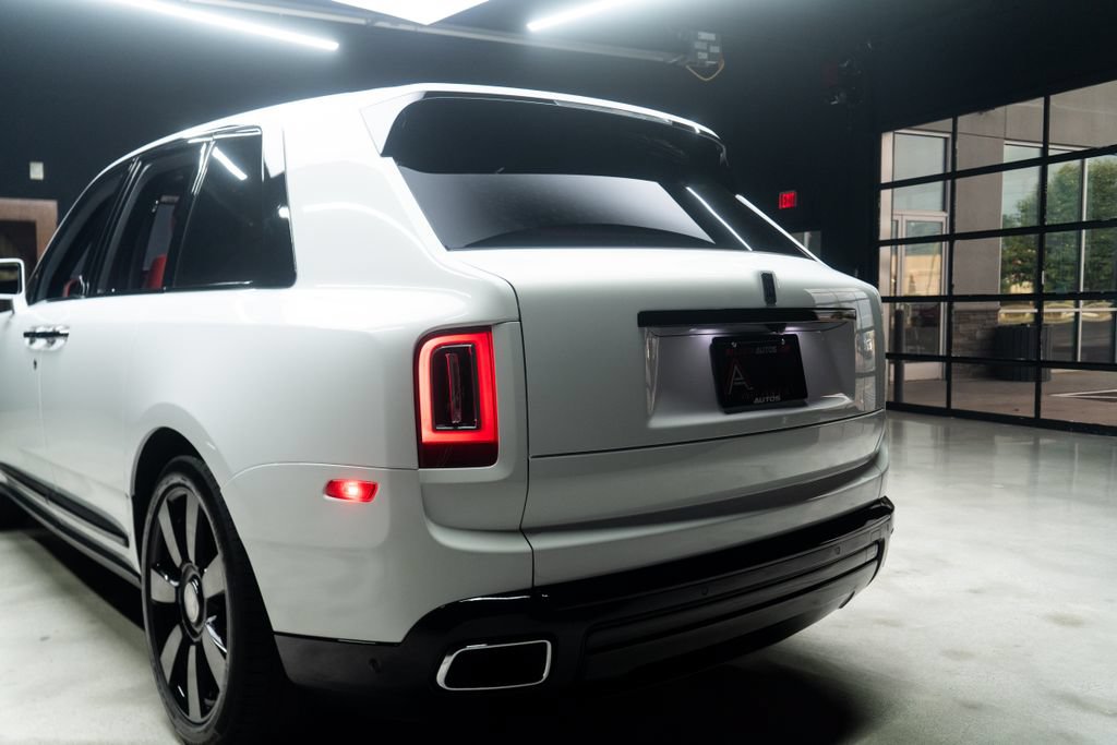 Used 2022 Rolls-Royce Cullinan AWD/4WD image 21