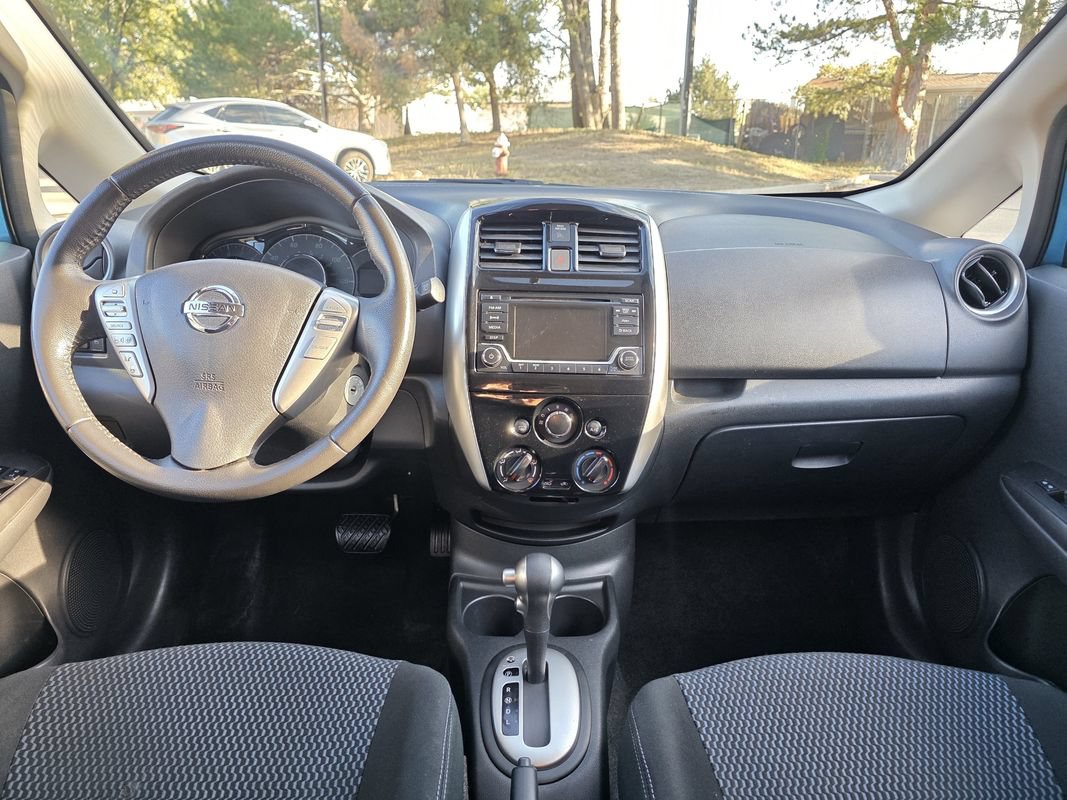 Used 2016 Nissan Versa Note SV FWD image 23