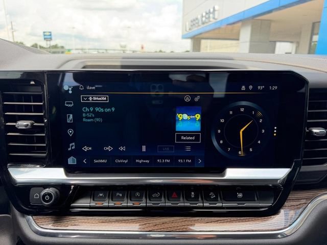 Used 2024 Chevrolet Silverado 1500 LT Trail Boss w/ LT Trail Boss Premium Package AWD/4WD image 14