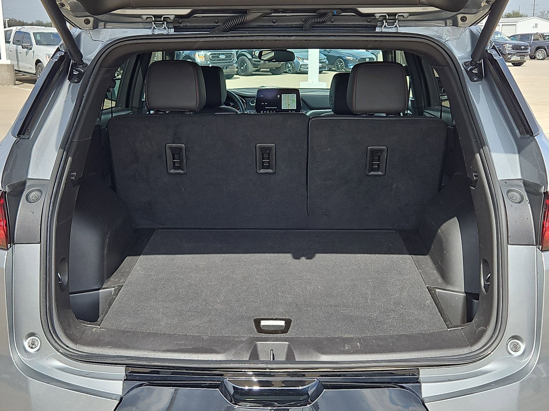 Used 2025 Chevrolet Blazer RS image 30