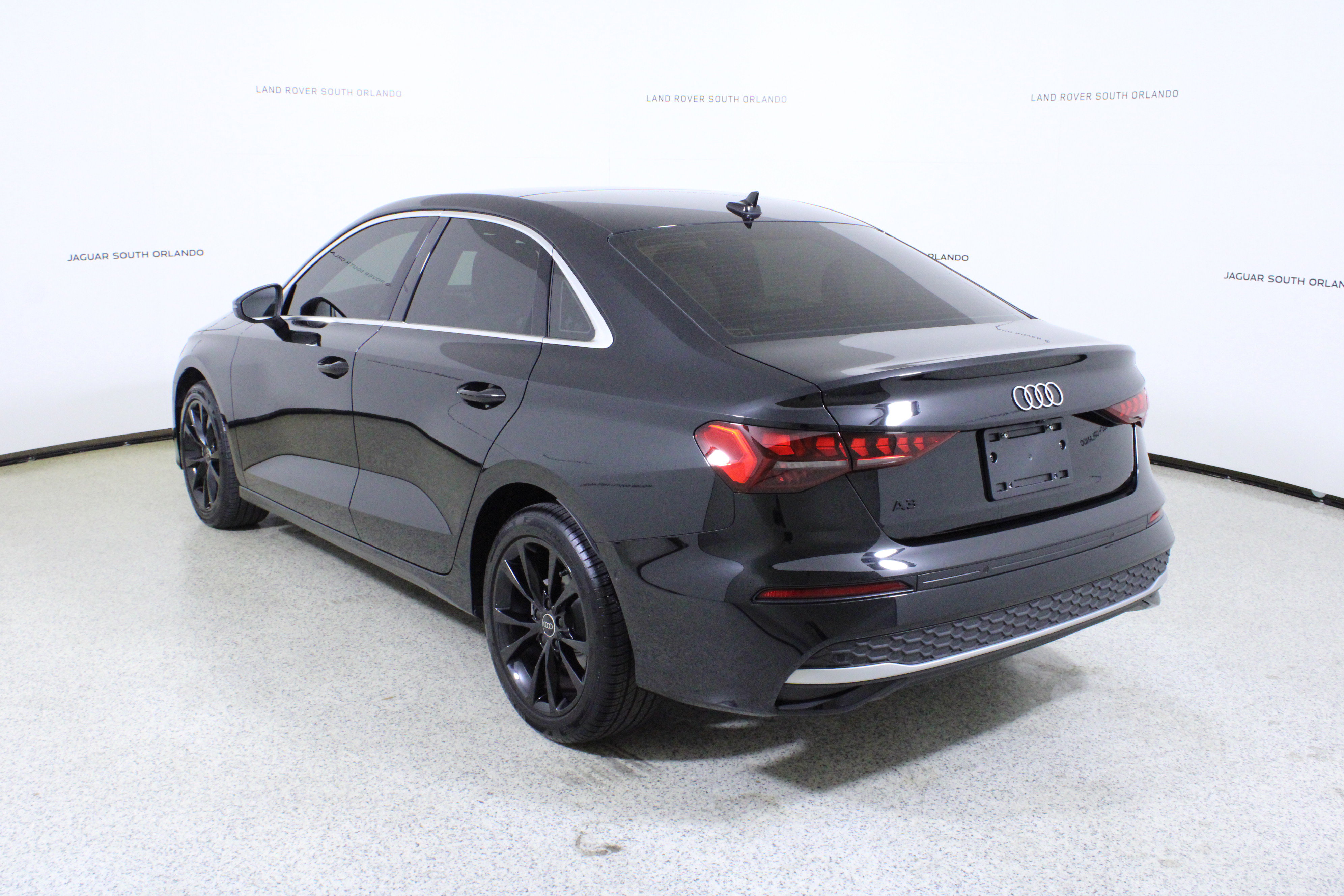 Used 2025 Audi A3 2.0T Premium image 5