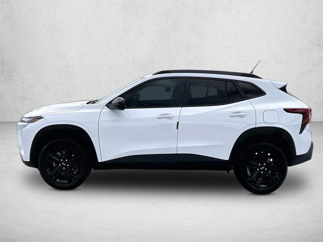 Used 2024 Chevrolet Trax ACTIV w/ Sunroof Package image 6