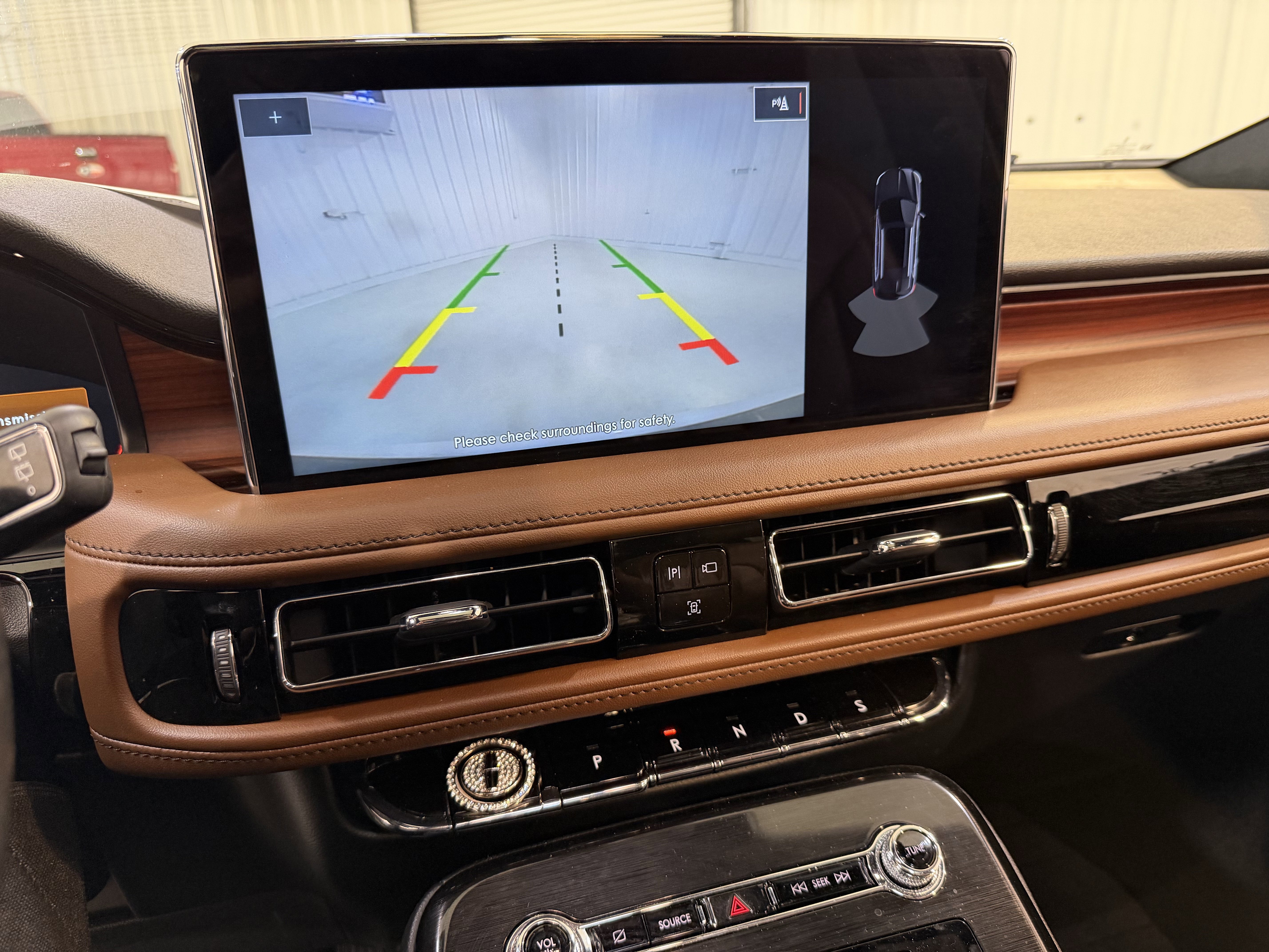 Used 2023 Lincoln Nautilus Reserve w/ Luxury Package FWD image 19