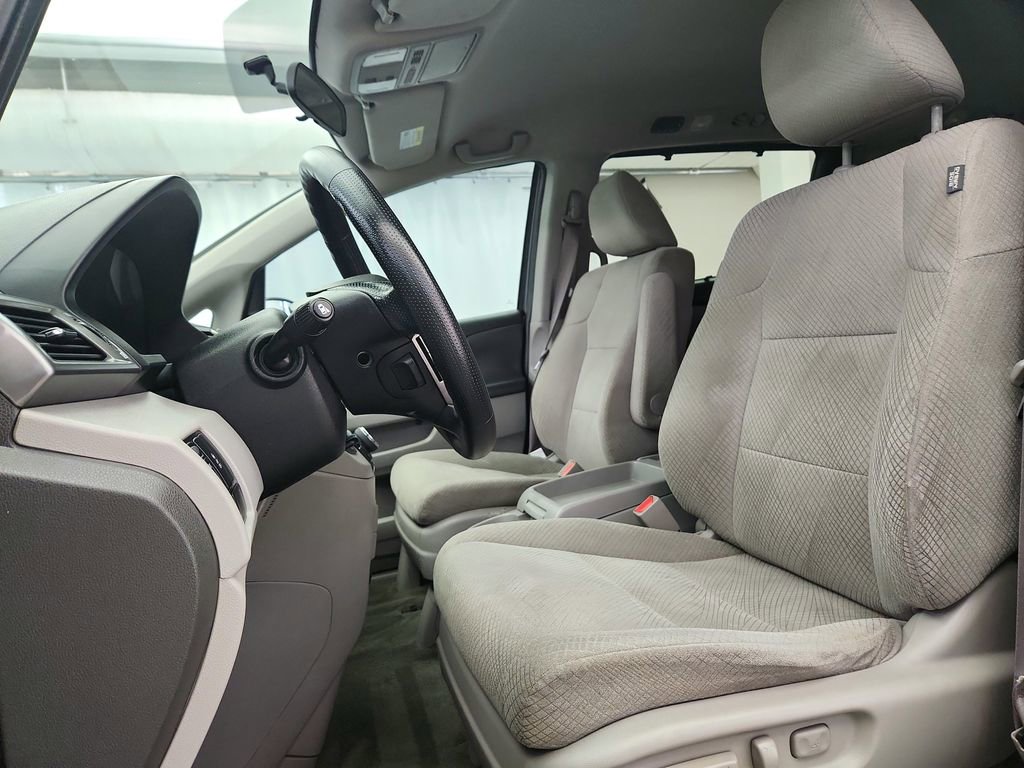 Used 2015 Honda Odyssey EX image 11