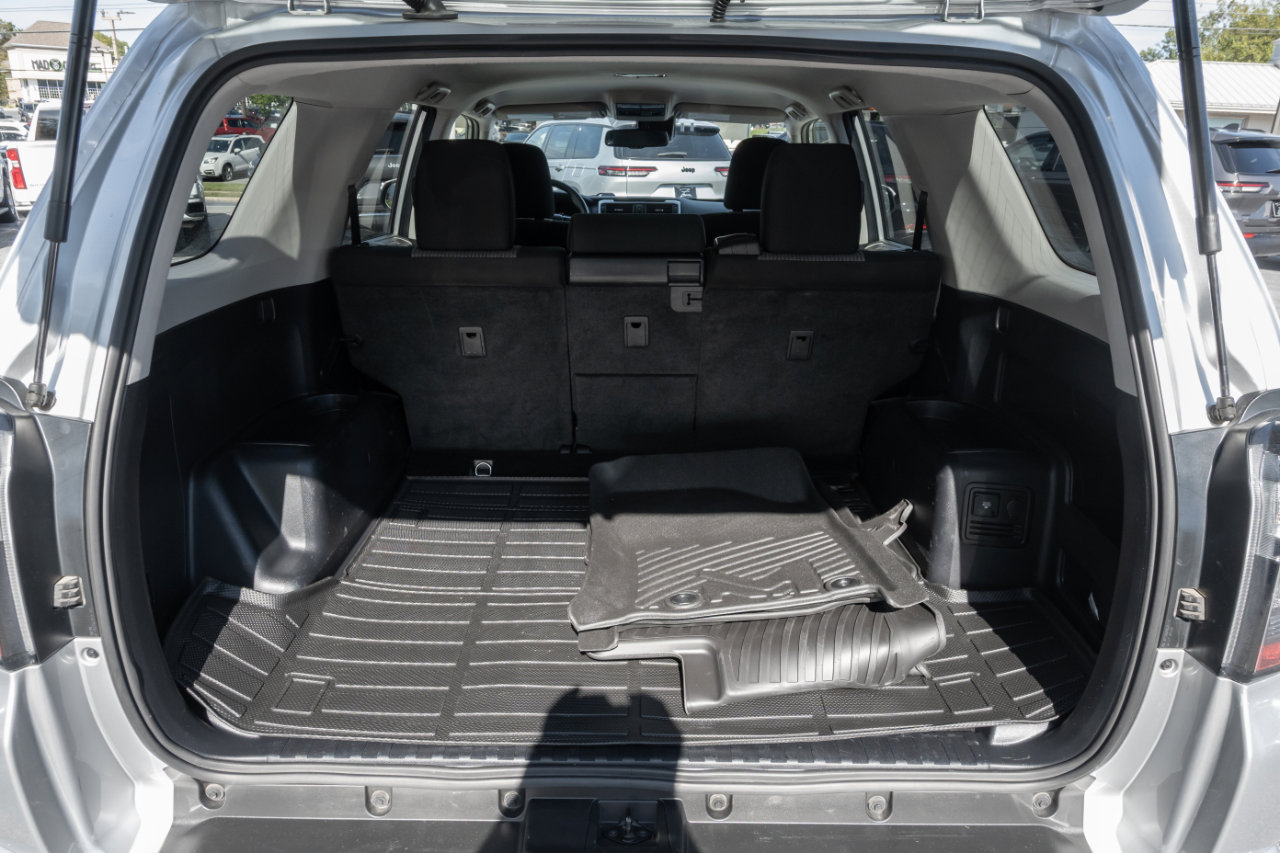 Used 2024 Toyota 4Runner SR5 image 22