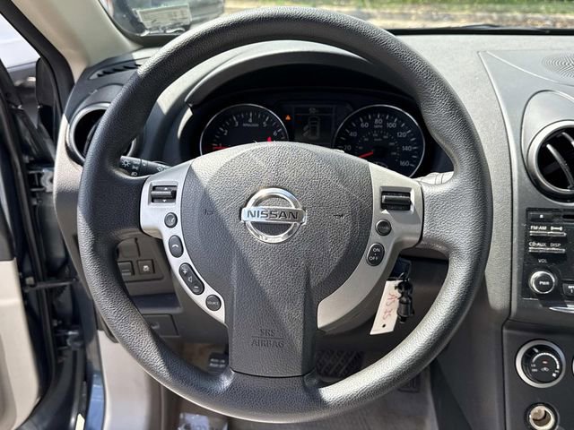 Used 2014 Nissan Rogue S w/ Convenience Package image 18