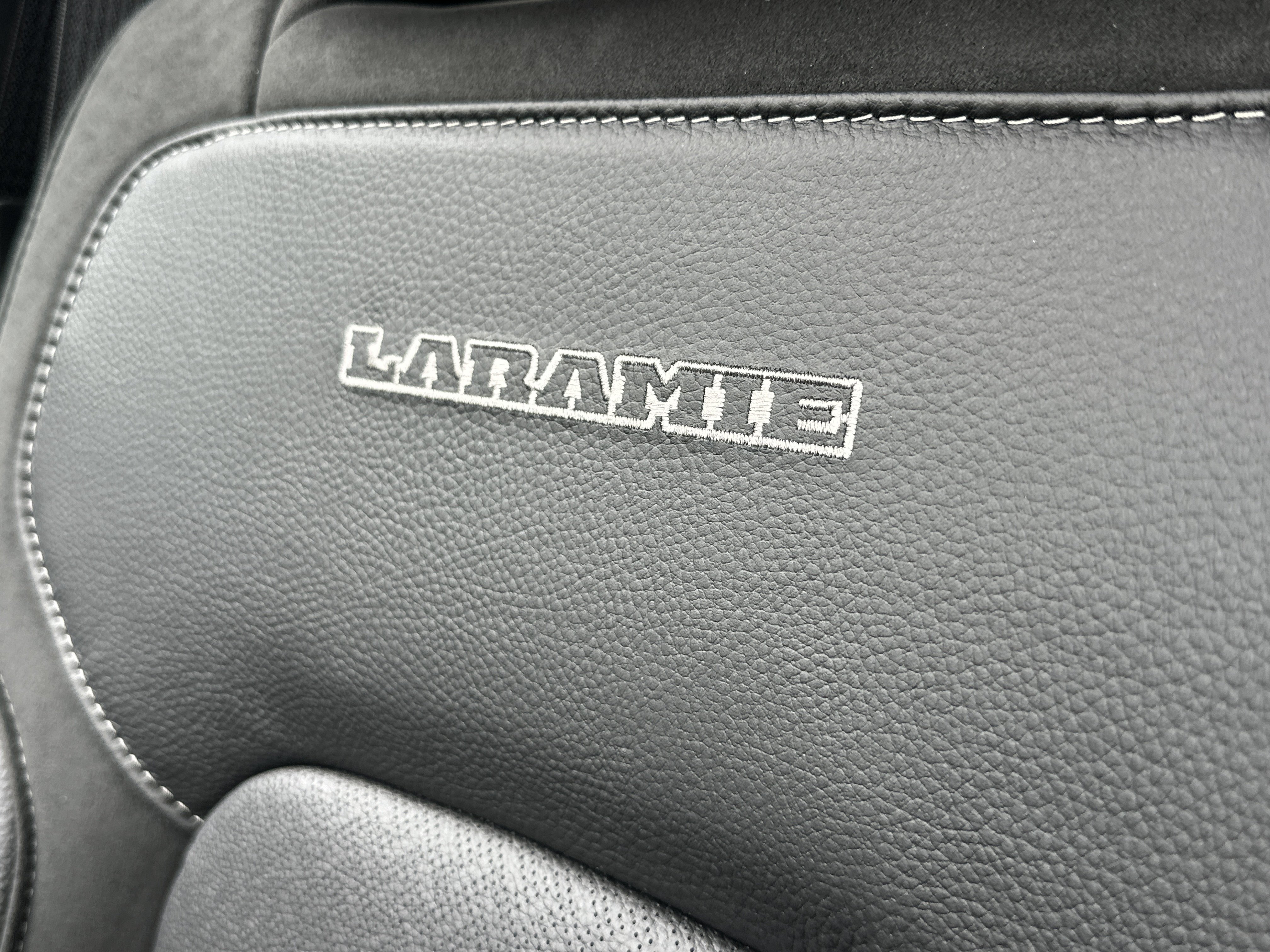 New 2026 RAM 1500 Laramie w/ Night Edition AWD/4WD image 4