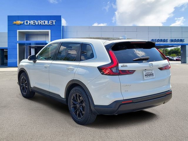 Used 2023 Honda CR-V EX image 3