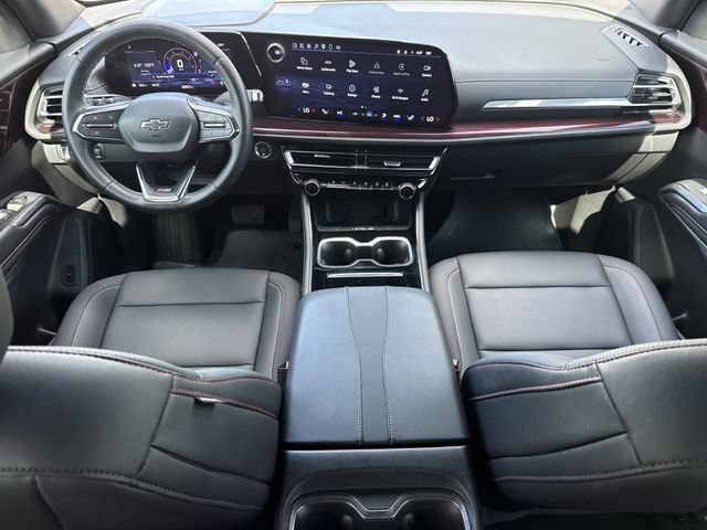 Certified 2025 Chevrolet Traverse Z71 w/ Driver Confidence Package AWD/4WD image 12