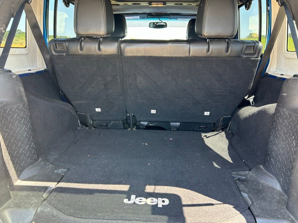 Used 2014 Jeep Wrangler Unlimited Sport AWD/4WD image 5