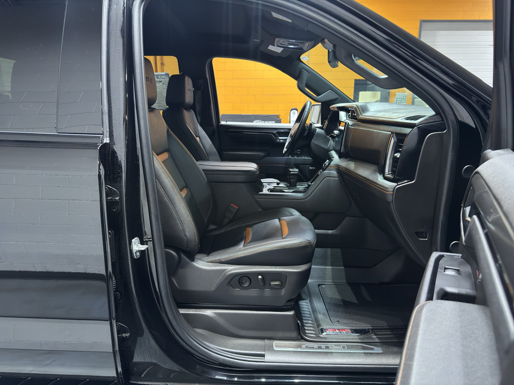 Used 2025 GMC Sierra 1500 AT4 w/ AT4 Premium Package AWD/4WD image 22