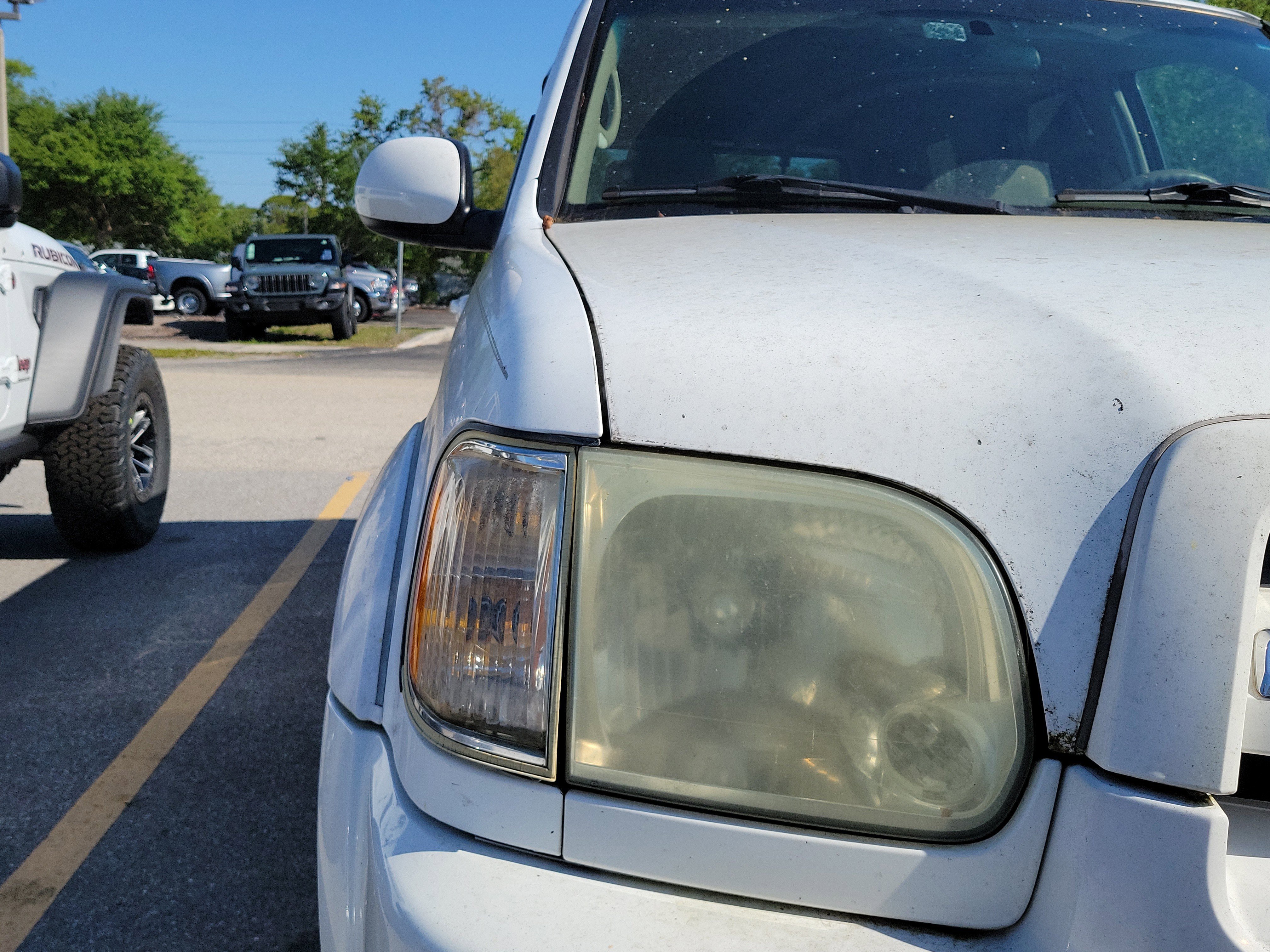 Used 2005 Toyota Sequoia SR5 image 6