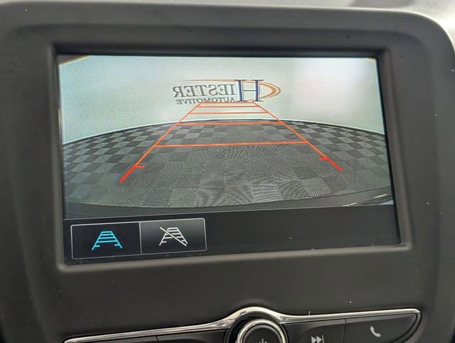 Used 2018 Chevrolet Equinox LT image 21