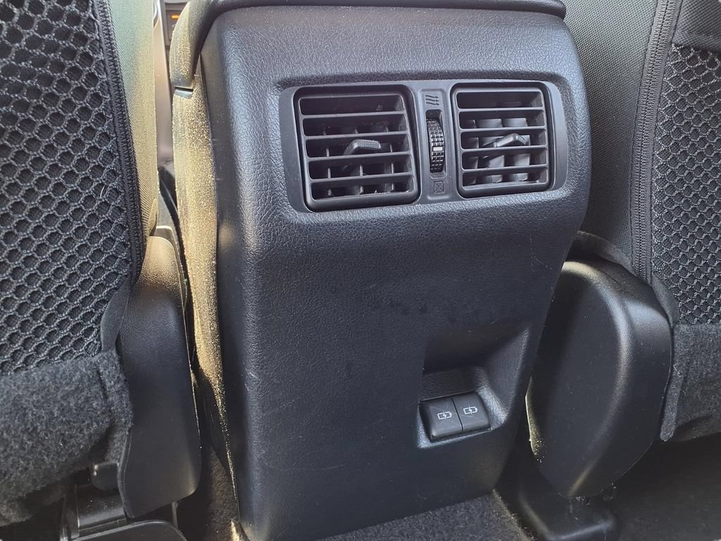 Used 2024 Toyota 4Runner SR5 AWD/4WD image 22