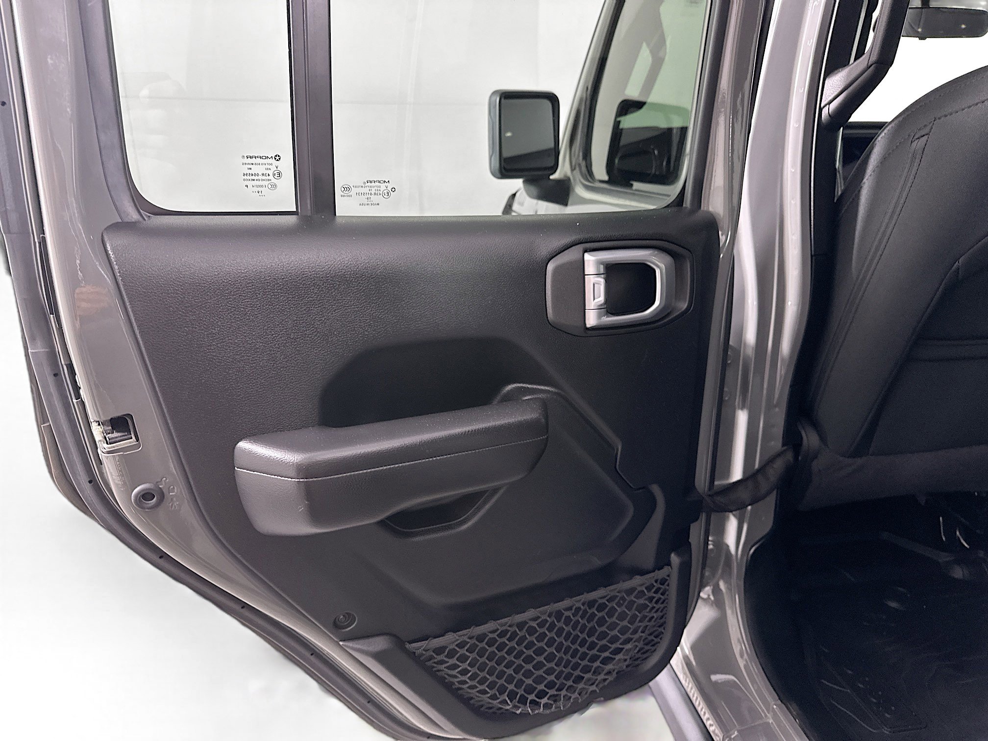 Used 2020 Jeep Wrangler Unlimited Sport AWD/4WD image 25