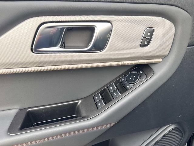 New 2026 Ford Explorer Active w/ Active Comfort Package image 21