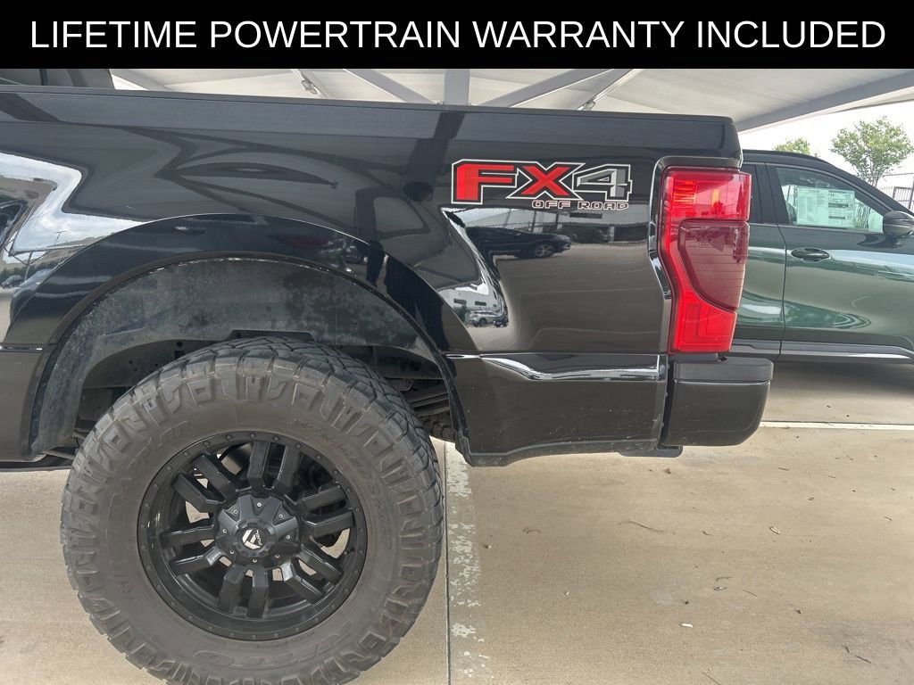 Used 2022 Ford F250 Platinum w/ FX4 Off-Road Package image 9
