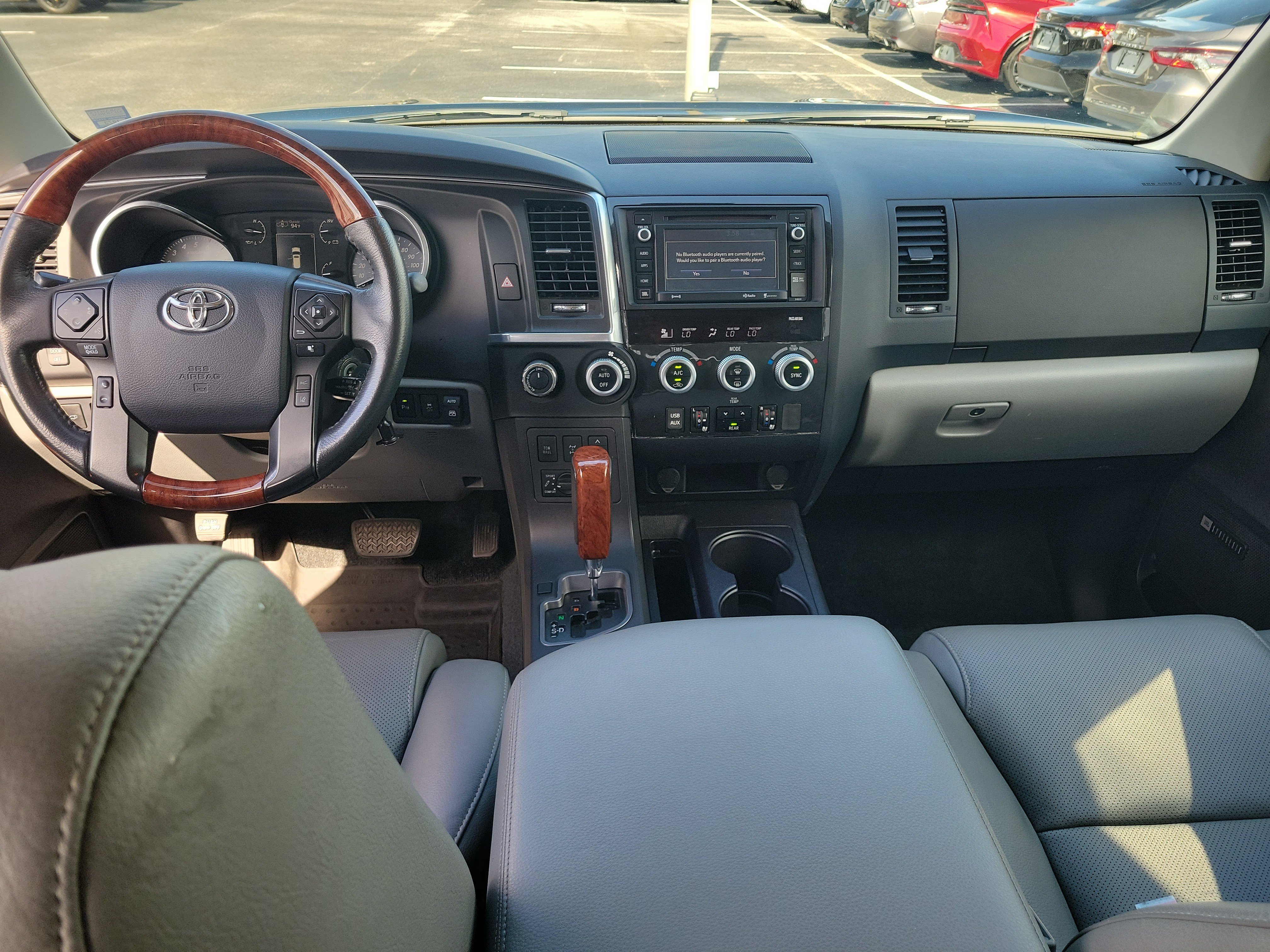 Used 2018 Toyota Sequoia Platinum AWD/4WD image 15