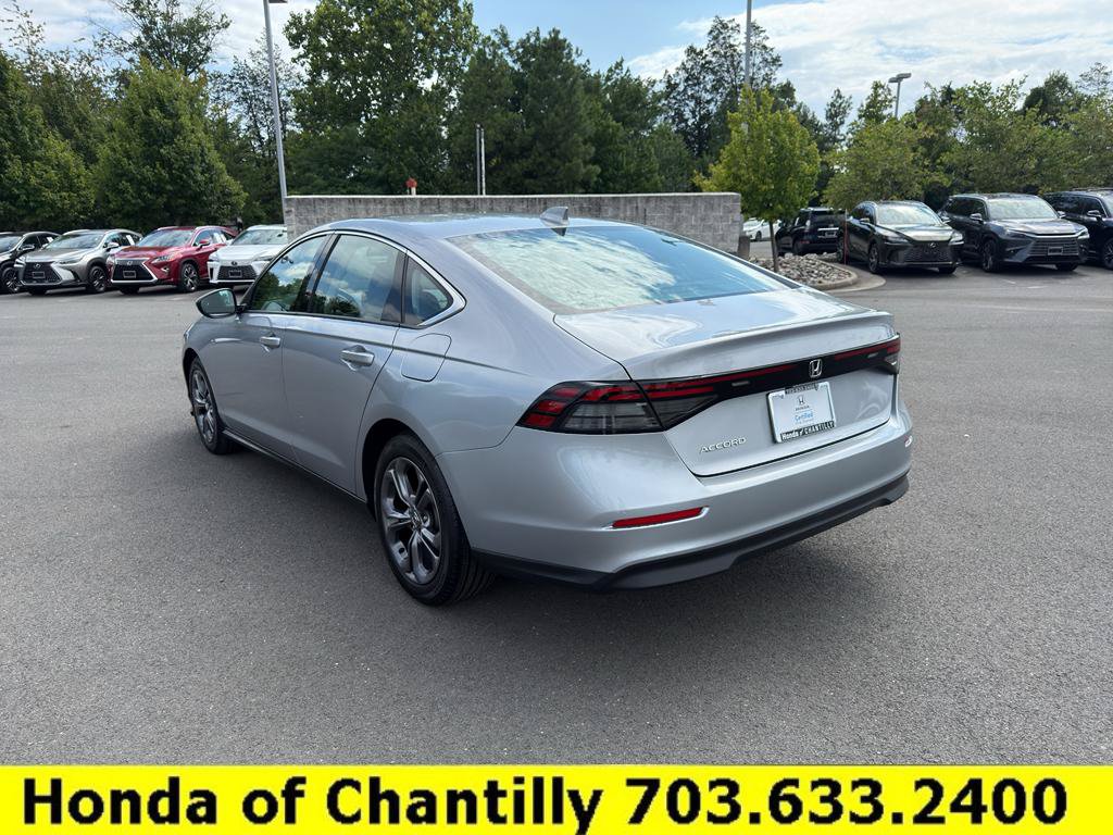 Certified 2023 Honda Accord EX image 5