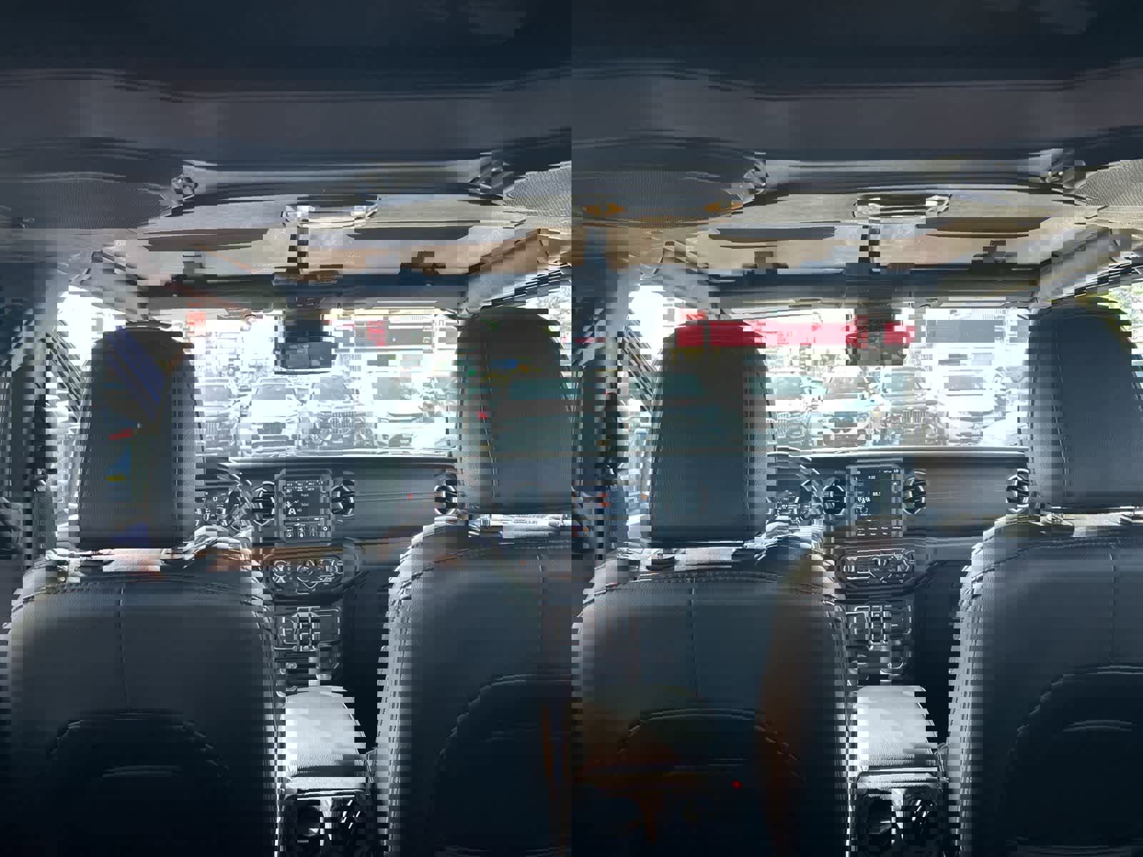 Used 2022 Jeep Wrangler Unlimited Sahara w/ Cold Weather Group image 35