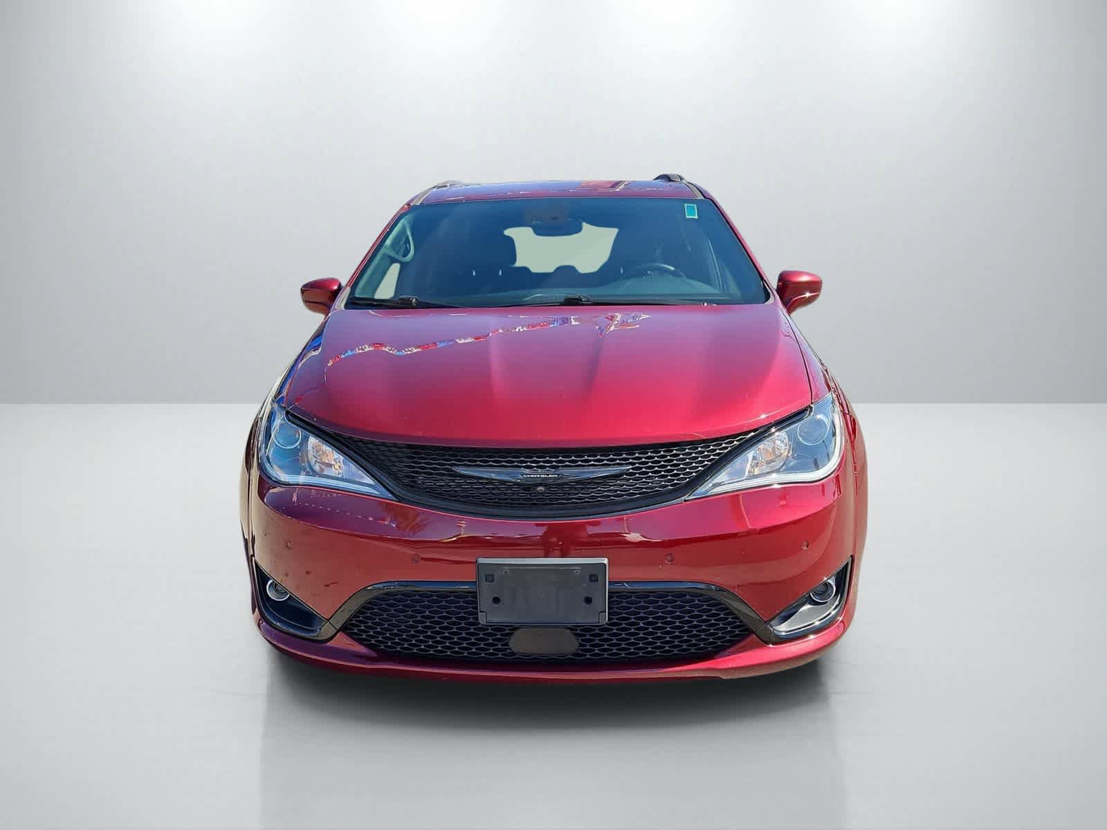 Used 2020 Chrysler Pacifica Touring-L AWD/4WD image 4