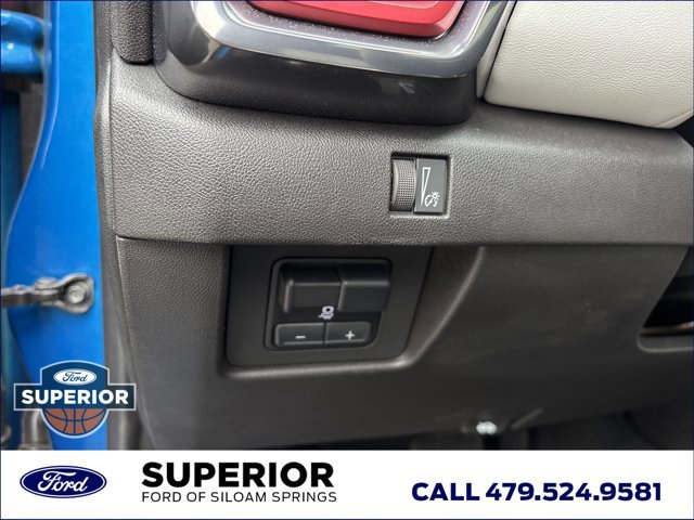 Used 2024 GMC Canyon AT4X image 25