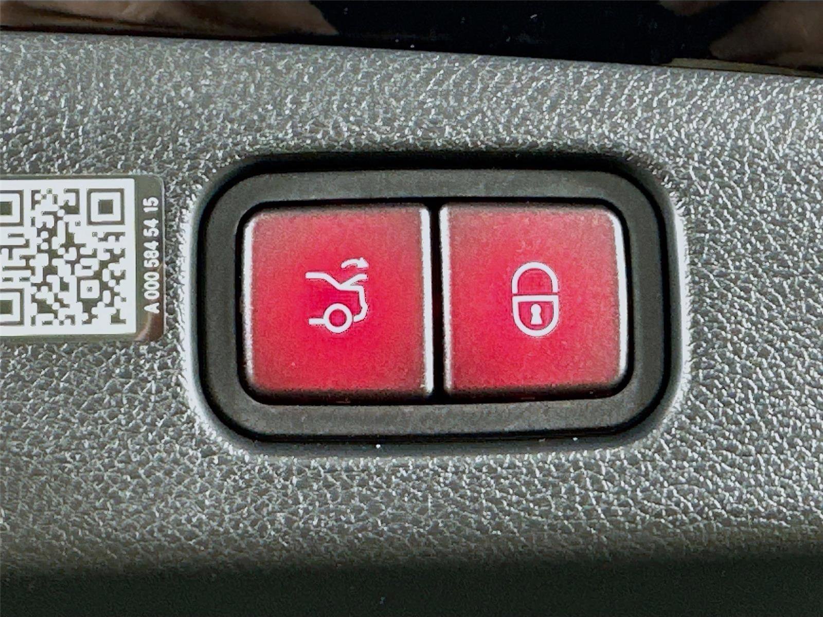 Certified 2026 Mercedes-Benz E 350 4MATIC Sedan image 34