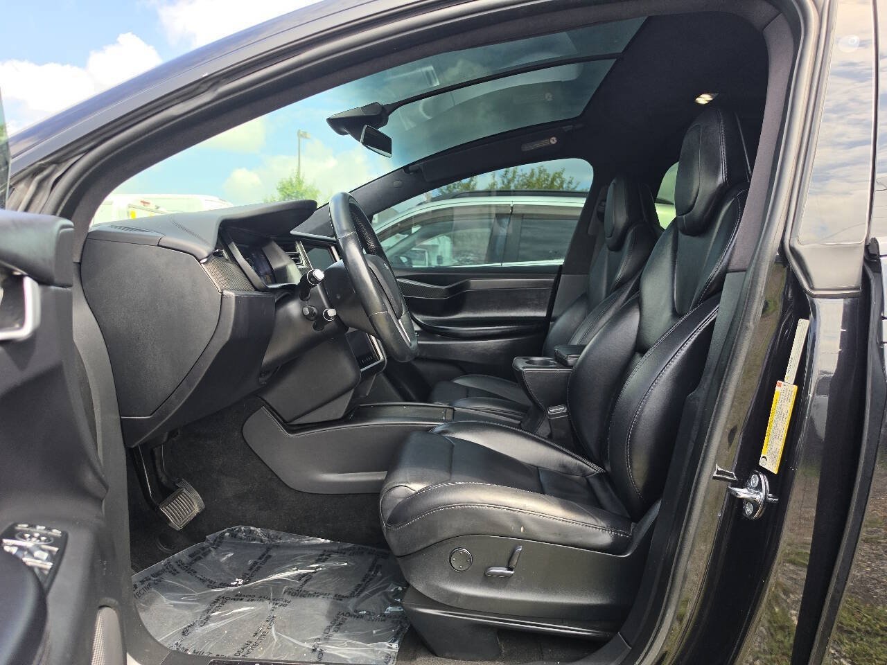 Used 2018 Tesla Model X 100D AWD/4WD image 13