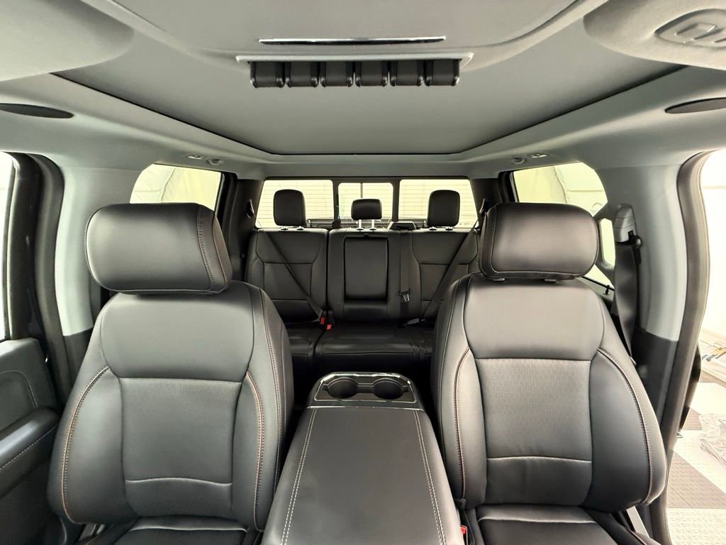 New 2025 Ford F250 Lariat w/ Lariat Ultimate Package AWD/4WD image 25
