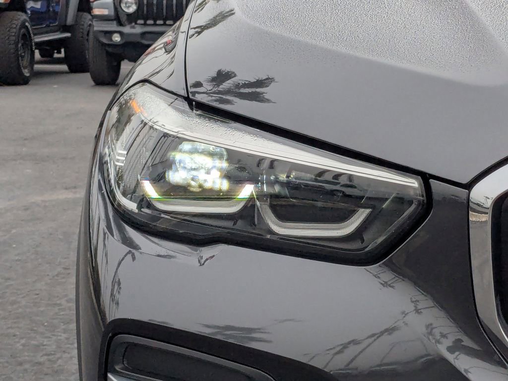 Used 2022 BMW X5 sDrive40i w/ Premium Package image 10