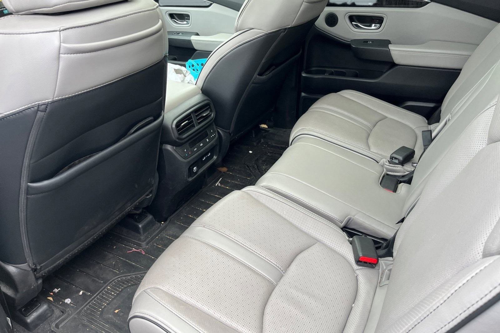 Used 2023 Honda Pilot Elite image 10