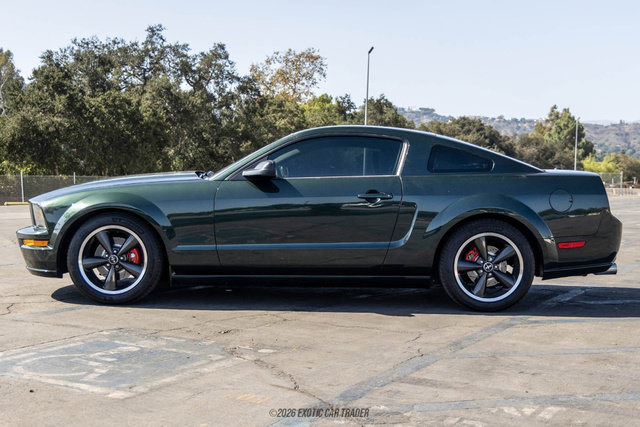 Used 2009 Ford Mustang GT RWD image 3