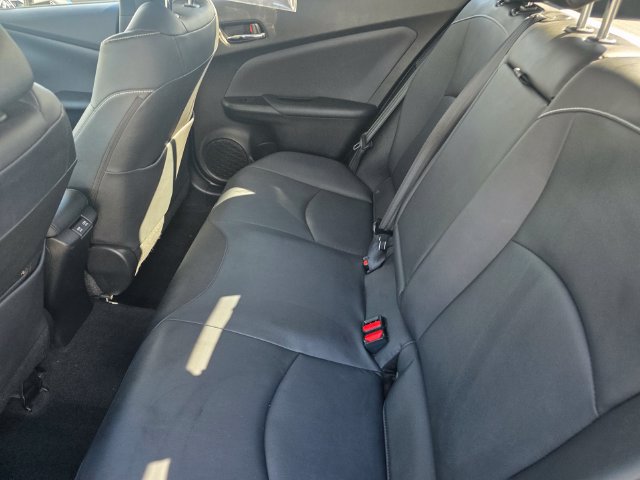 Used 2021 Toyota Prius Prime XLE w/ Carpet Mat Package (TMS) FWD image 10