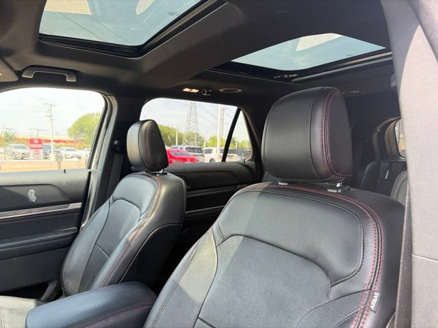 Used 2019 Ford Explorer Sport w/ Equipment Group 401A AWD/4WD image 12